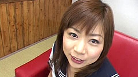 Haruna Harada 女子学生