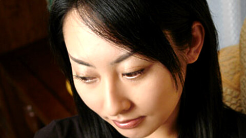 Kozue Tokiwa 人妻